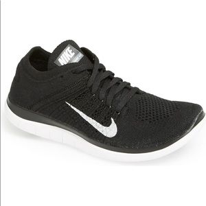 Black Nike Free 4.0 Flyknit Running Shoes